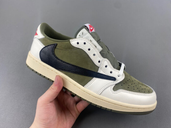 JORDAN 1 RETRO LOW OG SP TRAVIS SCOTT DM7866-200