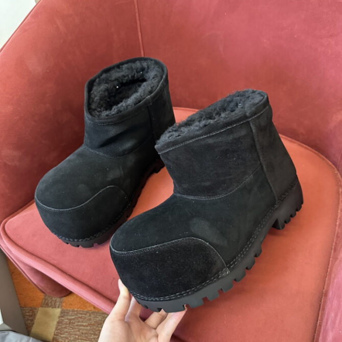 Balenciaga Boot (Low-Top)