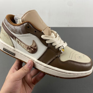 JORDAN 1 RETRO LOW HF5743-221