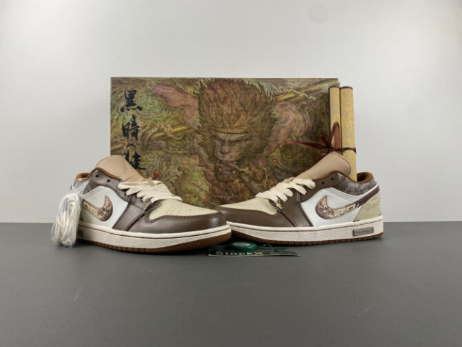 JORDAN 1 RETRO LOW HF5743-221 - Image 2