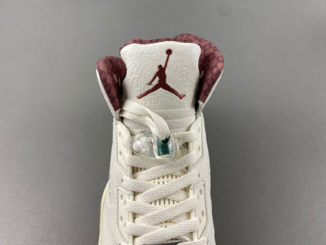 Air Jordan 5 "El Grito" Sail and Dark Pony HF8833-100 - Image 9