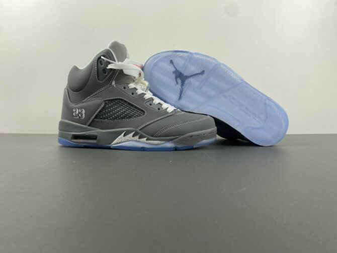 Jordan 5 Retro 'Wolf Grey' 136027-005 - Image 2