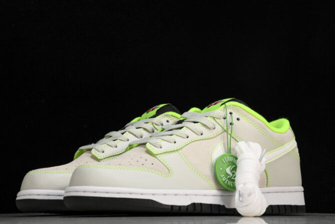 Nike Dunk Low University of Oregon PE (2023) FQ7260-001 - Image 8