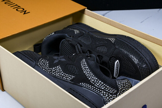 LV SNEAKER LOW - Image 8