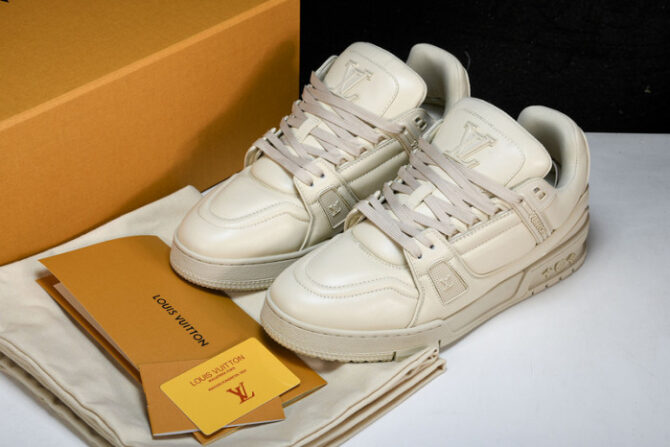 LV SNEAKER LOW - Image 5