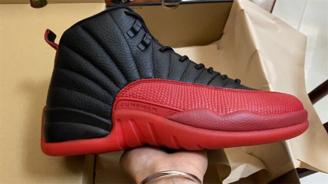 Air Jordan 12 Retro Flu Game (2016) 130690-002 - Image 3