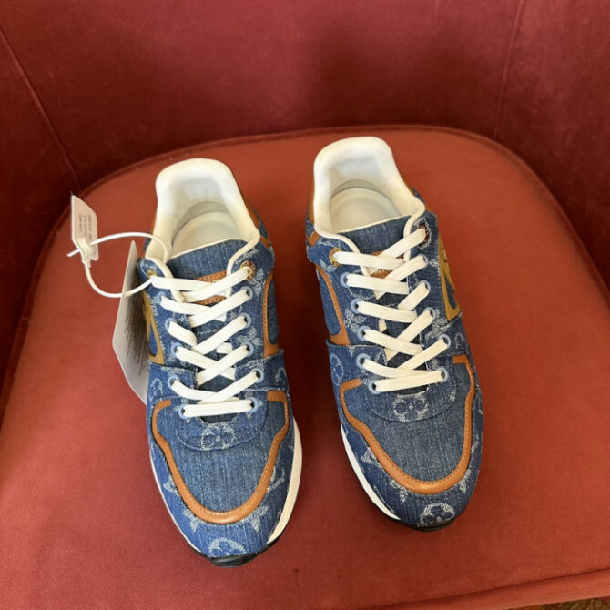 LV Runner Tatic Sneaker - Image 2