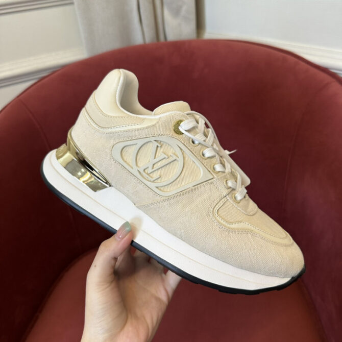 LV Runner Tatic Sneaker - Image 2