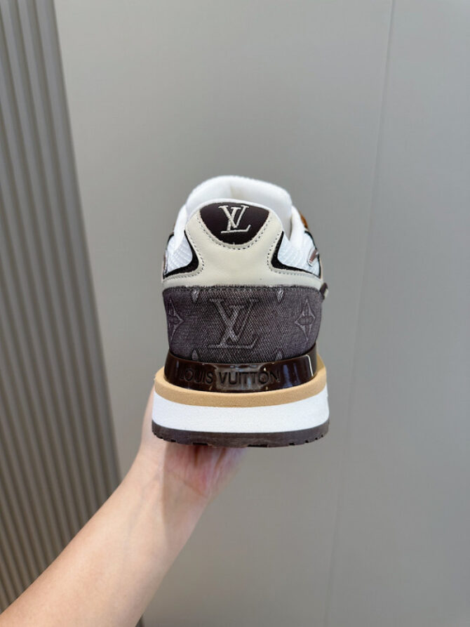 LV Runner Tatic Sneaker - Image 4