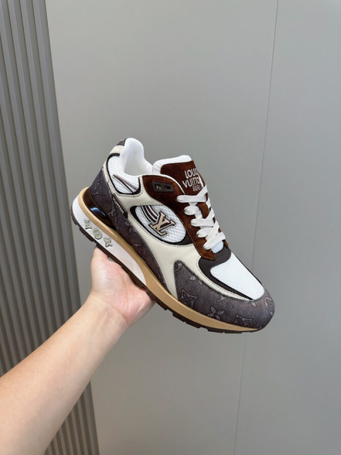 LV Runner Tatic Sneaker - Image 2