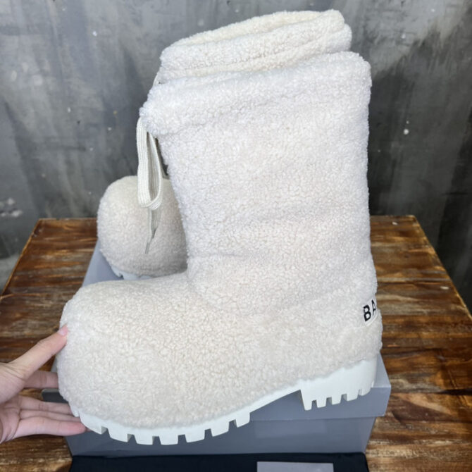 Balenciaga Boots (Lamb Wool)