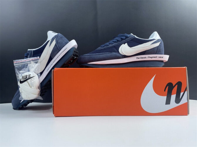 Nike LD Waffle SF sacai Fragment Blue Void DH2684-400 - Image 4