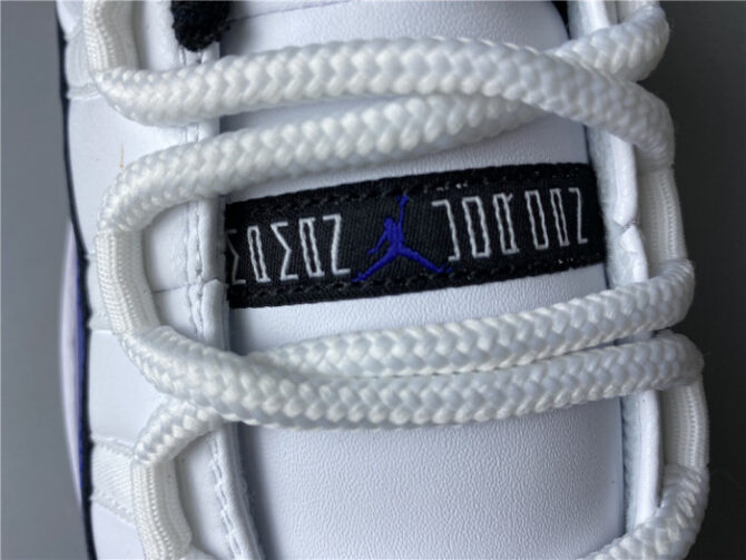 Air Jordan 11 Retro Low White Concord AH7860-100 - Image 6