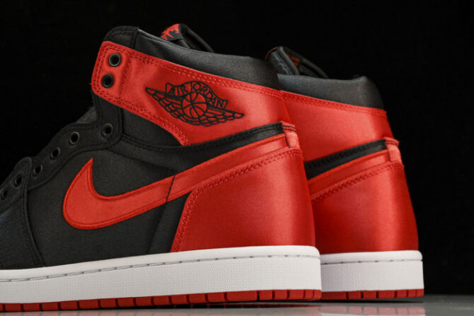 Jordan 1 Retro High OG Satin Bred FD4810-061 - Image 6