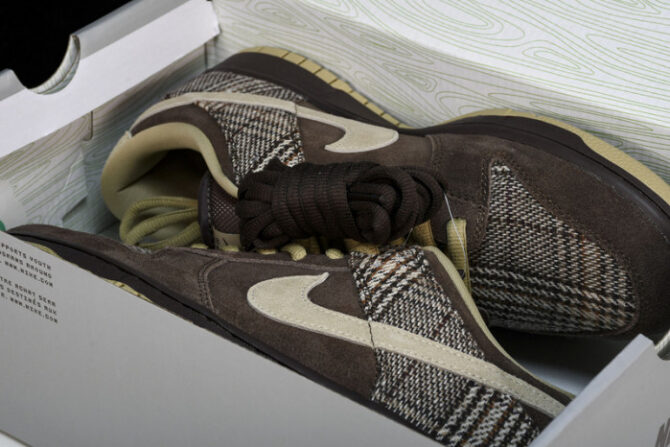 Nike SB Dunk Low Tweed 304292-223 - Image 2