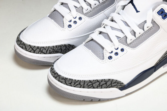 Air Jordan 3 Midnight Navy CT8532-140 - Image 6