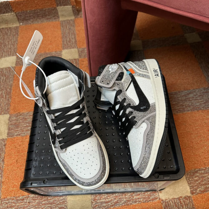 Jordan Diamond Designed Shoes - Image 7