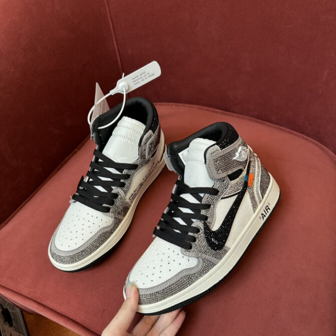 Jordan Diamond Designed Shoes - Image 5