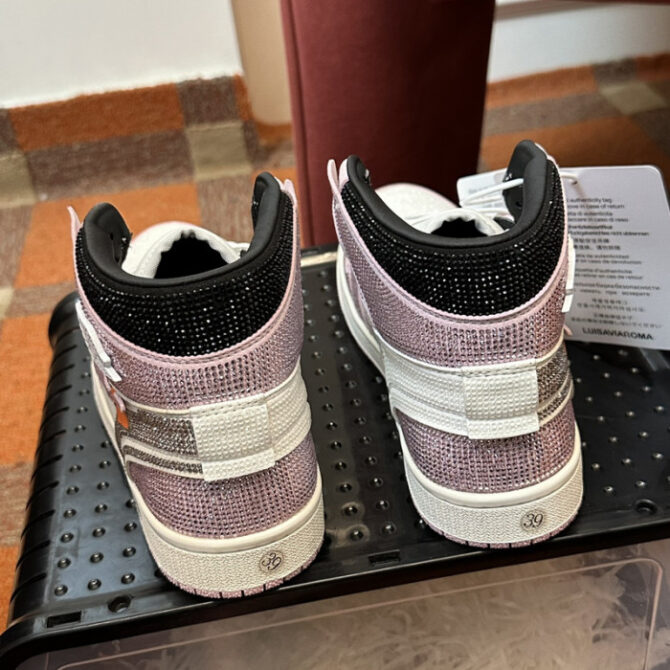 Jordan Diamond Designed Shoes - Image 4