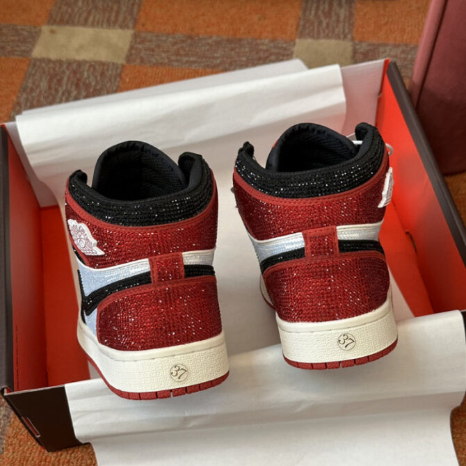 Jordan Diamond Designed Shoes - Image 5