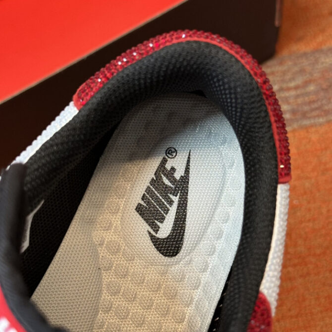 Jordan Diamond Designed Shoes - Image 6