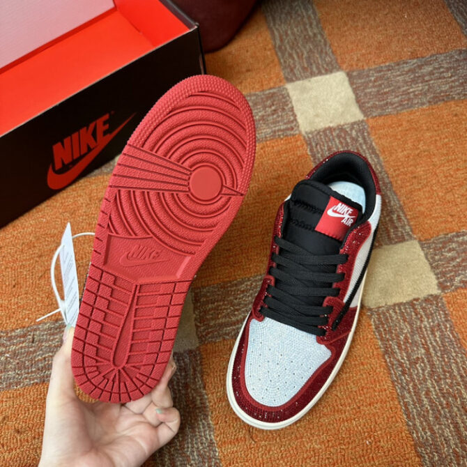 Jordan Diamond Designed Shoes - Image 9