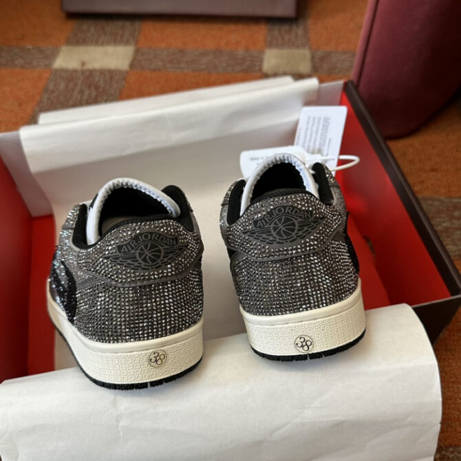 Jordan Diamond Designed Shoes - Image 5