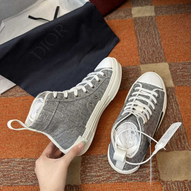 DIOR B23 Oblique Sneaker - Image 3