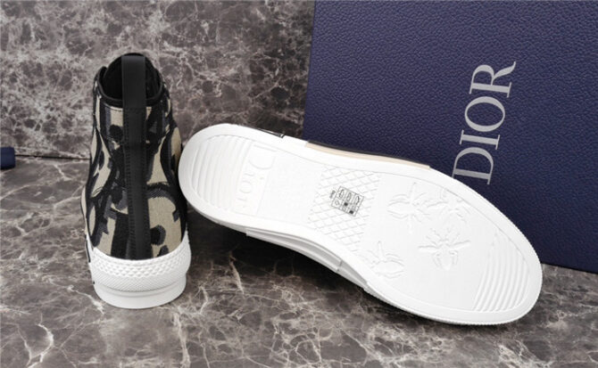 DIOR B23 Oblique Sneaker - Image 2