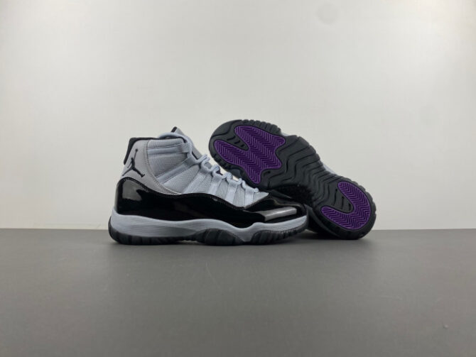 Air Jordan 11 Retro CT8012-6005 - Image 4