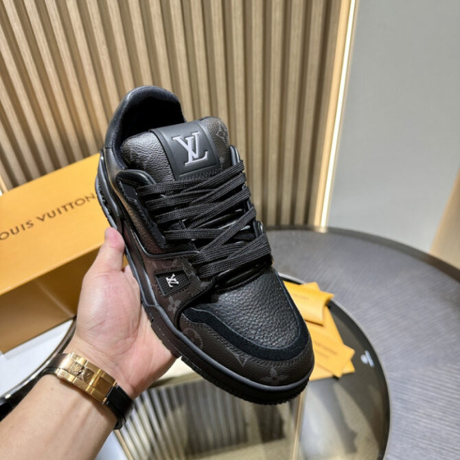 LV SNEAKER LOW