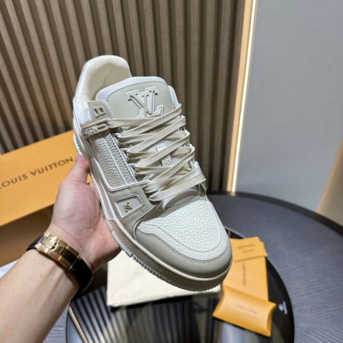 LV SNEAKER LOW - Image 3