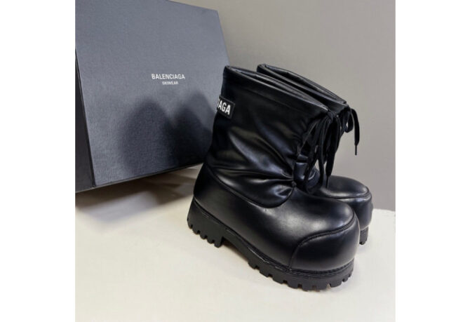 Balenciaga Boots (leather)