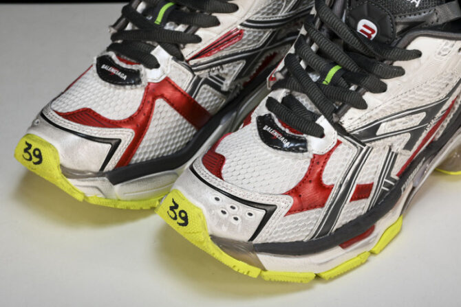 Balenciaga Runner - Image 6