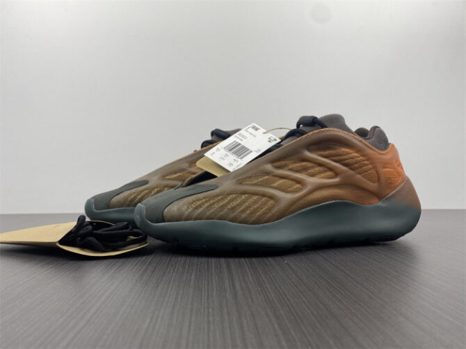 Adidas Yeezy 700 V3 Copfad GY4109