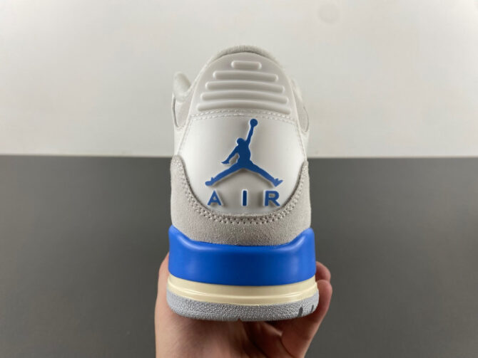Air Jordan 3 “Lucky Shorts” CT8532-101 - Image 6