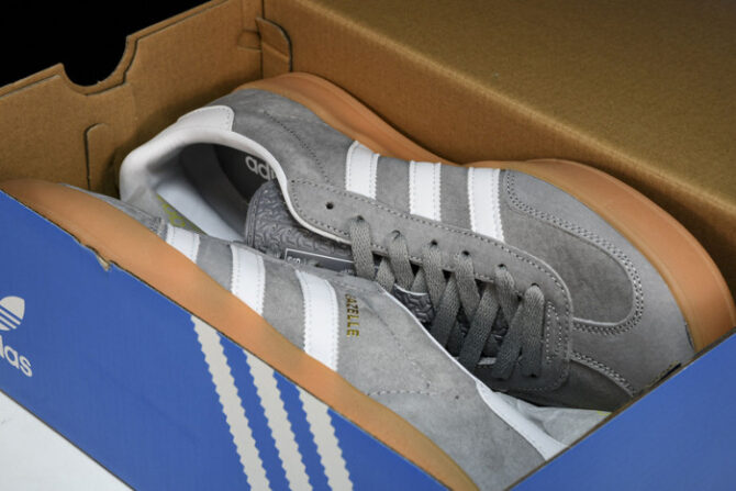 Adidas Samba OG Sneaker - Image 2