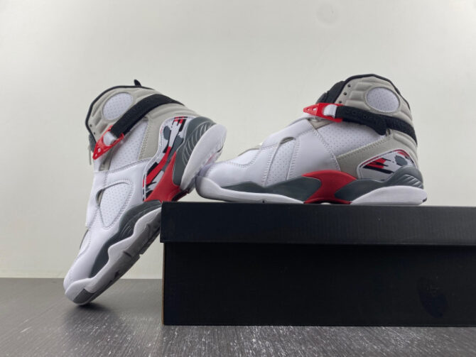 Jordan 8 Retro Bugs Bunny CDP 305381-103 - Image 6