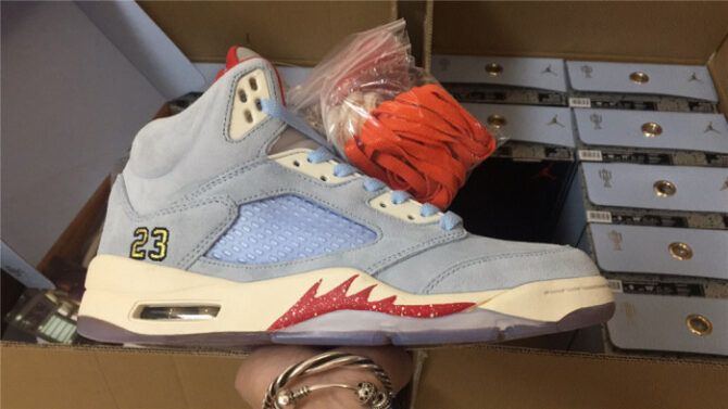 TROPHY ROOM X AIR JORDAN 5 JSP ICE BLUE CI1899-400 - Image 4