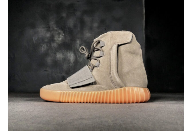 Adidas Yeezy Boost 750 Mens Light Grey Gum BB1840 - Image 3