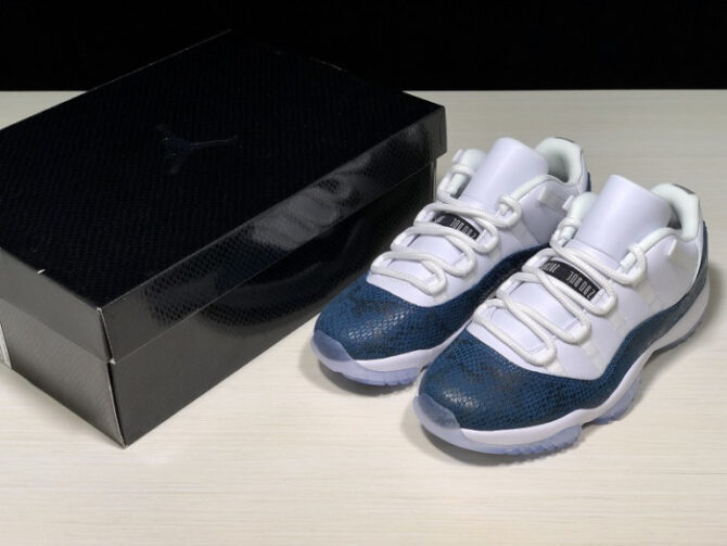 Air Jordan 11 Low 'Blue Snakeskin' CD6846-102 - Image 9