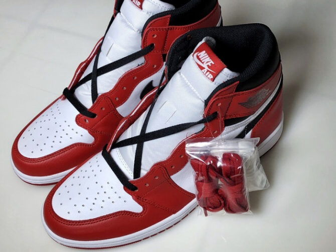 Air Jordan I 1 Retro High OG Chicago Bulls 555088-101 - Image 7
