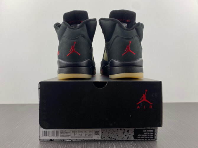 Jordan 5 Retro Gore-Tex Off-Noir DR0092-001 - Image 7