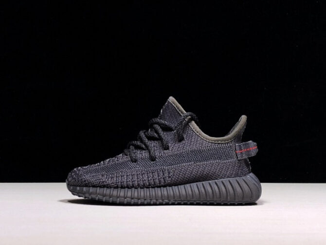 Adidas Yeezy Boost 350 V2 in Black FU9006 Kids