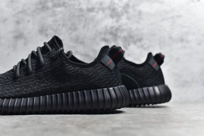 ADIDAS YEEZY 350 BOOST PIRATE BLACK BB5350 - Image 2