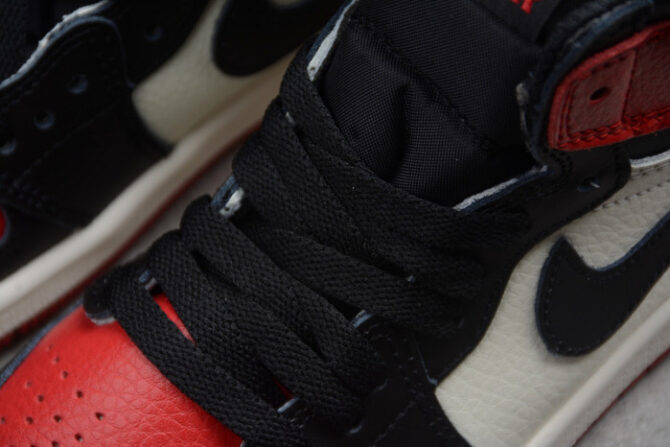 Kids Air Jordan 1 Retro High OG "Bred Toe" 555088 610 - Image 3