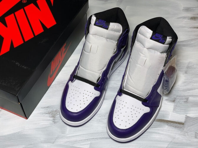 Air Jordan 1 Retro High Court Purple White 555088-500 - Image 2