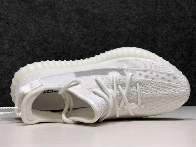 Adidas Yeezy Boost 350 V2 EG7962 - Image 2