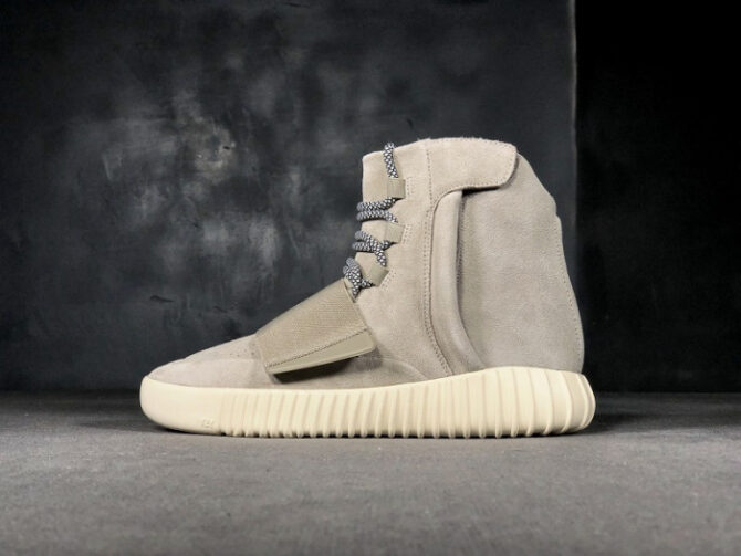 Adidas Yeezy Boost 750 OG Light Brown B35309