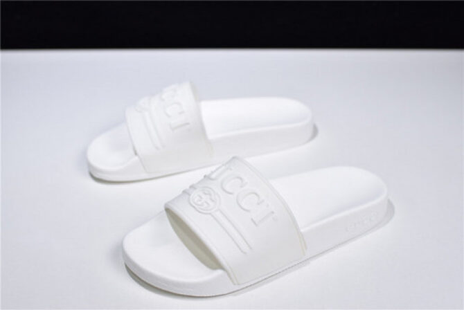 GUCC SANDALS